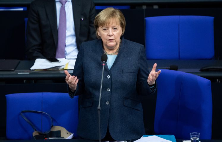 befragung-kanzlerin-angela-merkel-bundestag-afd
