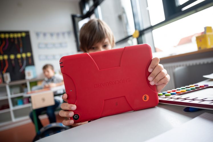 digitalisierung-schule-corona-gesche-joost