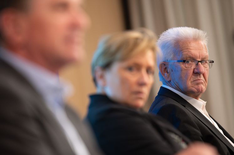 gruene-cdu-baden-wuerttemberg-corona-schuloeffnungen-wahlkampf