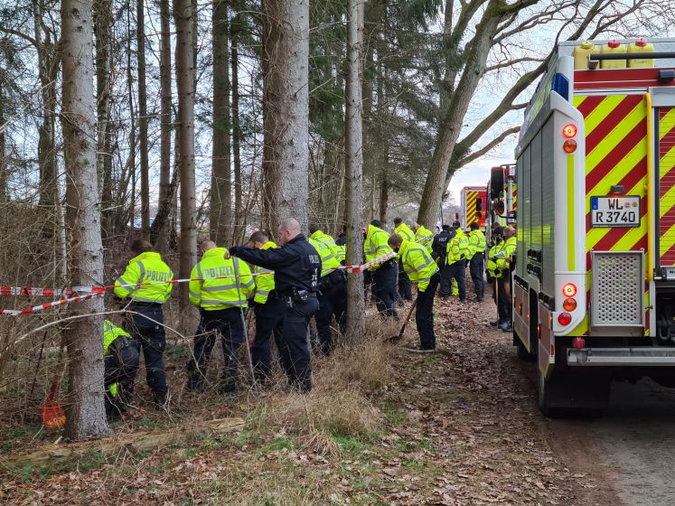 plastikcontainer-entdeckt-raf-versteck