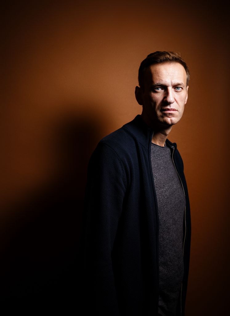 alexej-nawalny-im-portraet-der-einzelkaempfer/plus
