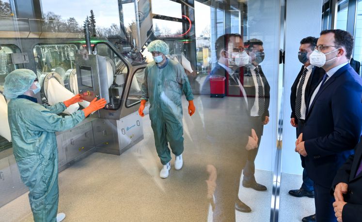 impfstoff-zwangslizenzen-patente-knappheit-covid-19-corona