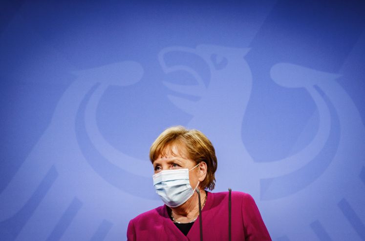 angela-merkel-bitte-verzeihung-macht-politik-corona-lockdown-ostern