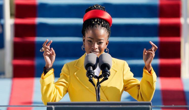 /kultur/amanda-gorman-stadt-auf-dem-huegel-lyrik-amerika