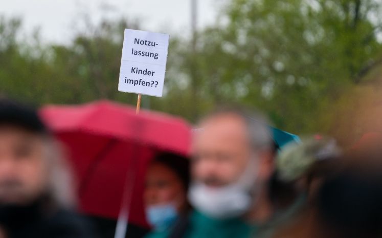 /innenpolitik/corona-impfungen-kinder-stiko-ema