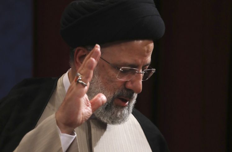 /ausland/iran-wahl-raisi-wahlbeteiligung-konservative-mehrheit