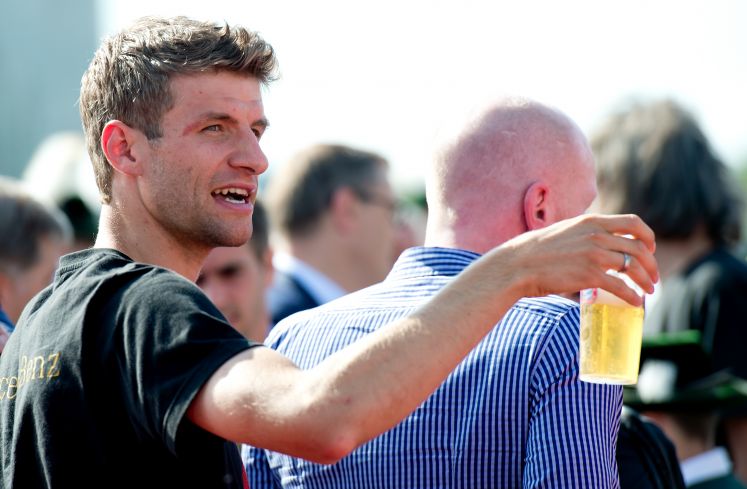 em-2021-fussball-das-beste-bier-der-welt-thomas-mueller