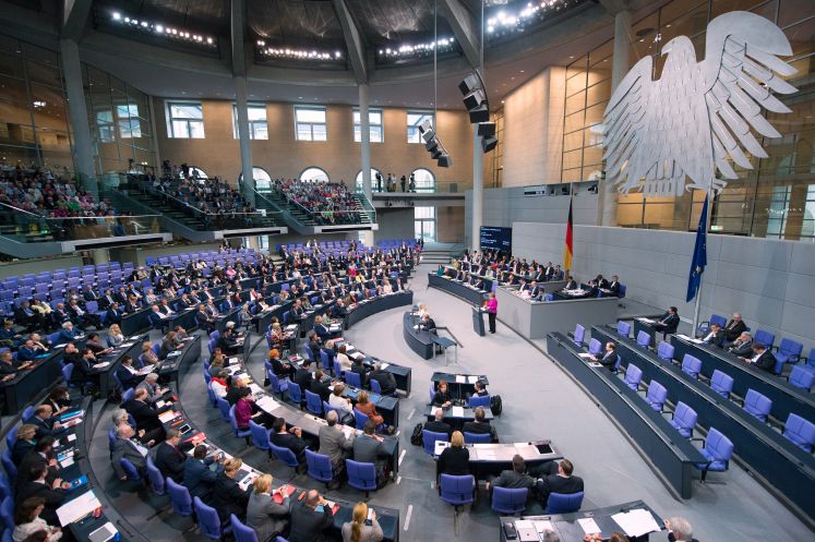 nebeneinkeunfte-bundestag-abgeordnete-transparenz-cdu-csu