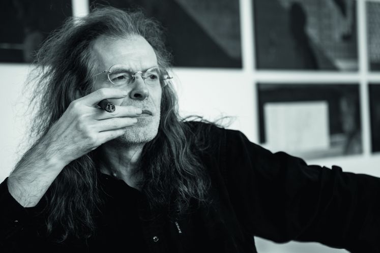 /kultur/zwei-kinder-des-osten-escort-service-und-ddr-schickeria/plus