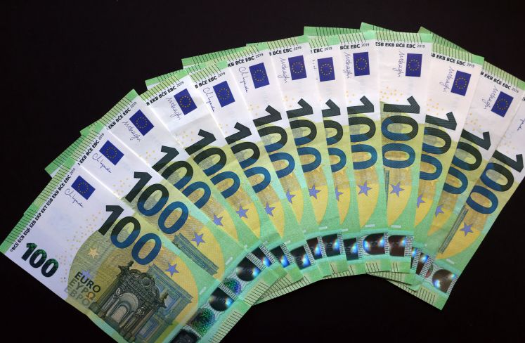 Hundert-Euro-Scheine