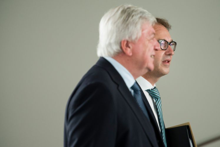 Dobrindt und Bouffier