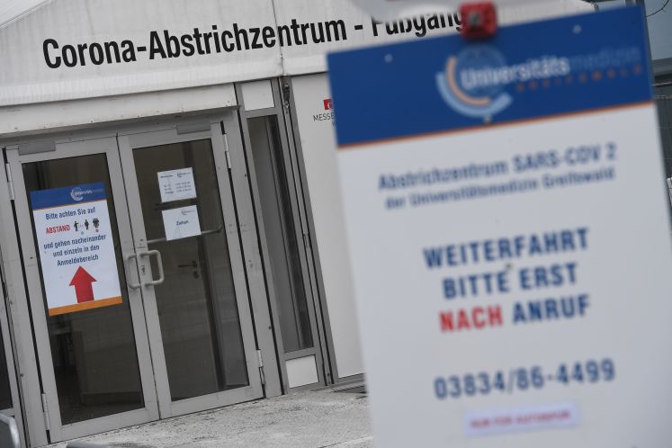 Corona-Abstrichzentrum