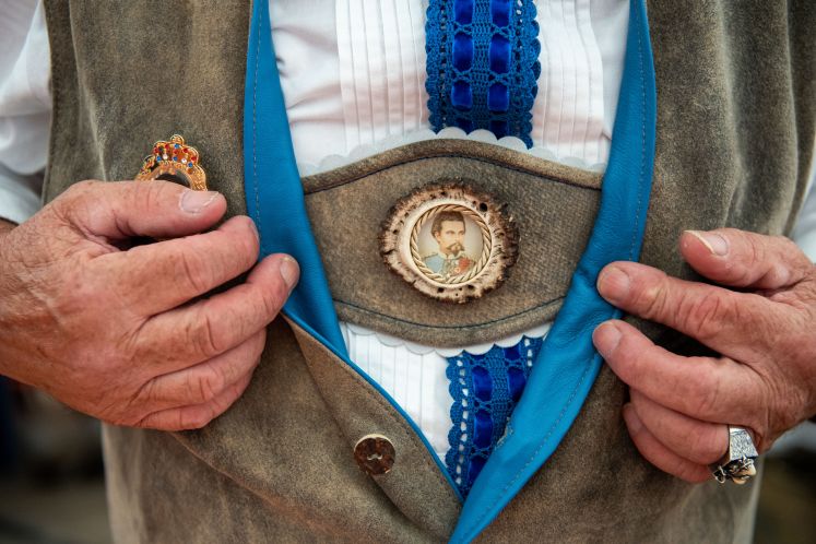 Tracht mit Ludwig-Plakette