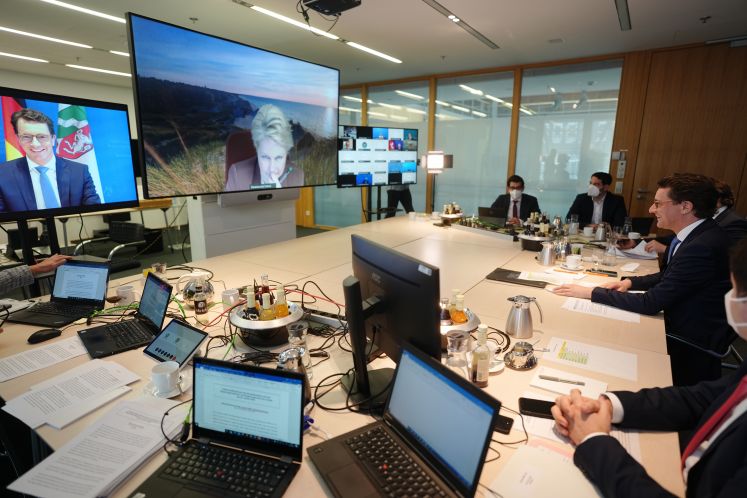 /innenpolitik/corona-gipgfel-ohne-öffnungsstrategie