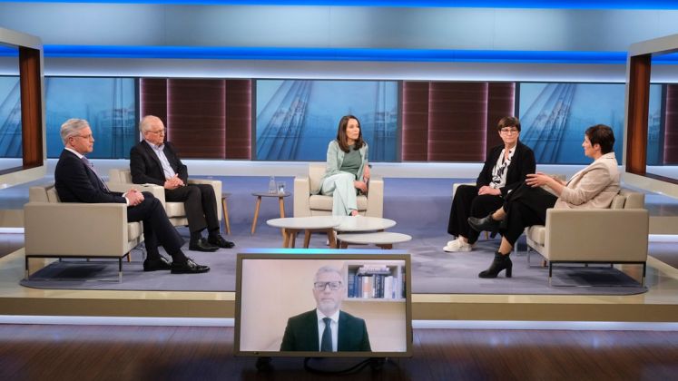 Anne Will und ihre Gäste