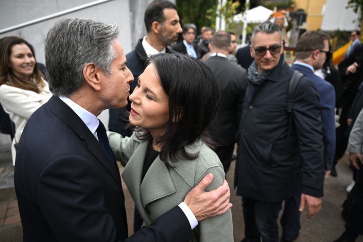Annalena Baerbock und Antony Blinken