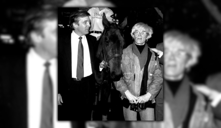 Donald Trump (r) und Andy Warhol (l) auf einem Polo-Turnier