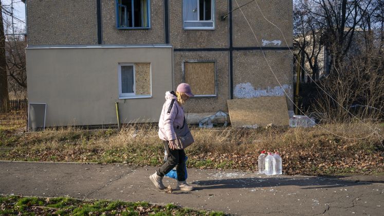 Zerstörte Schule in Sloviansk