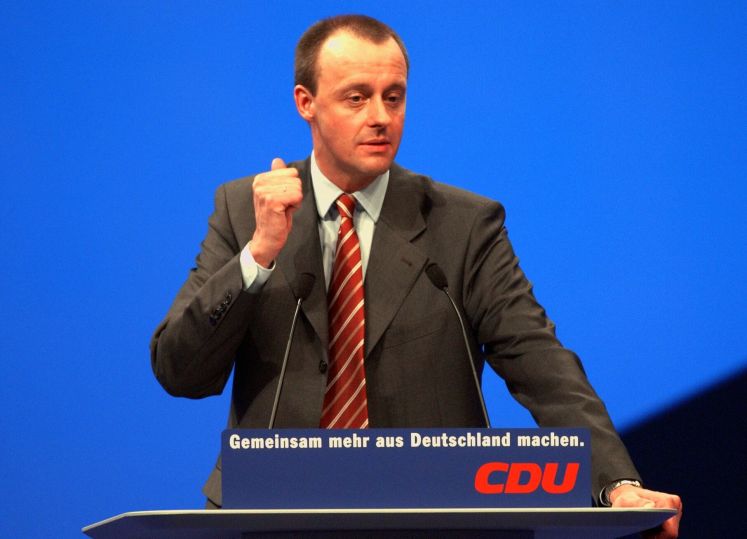 Merz 2001