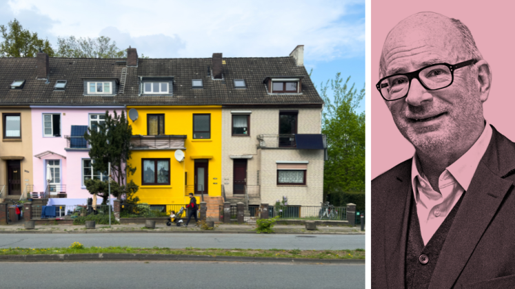 Mehrere bunte Reihenhäuser