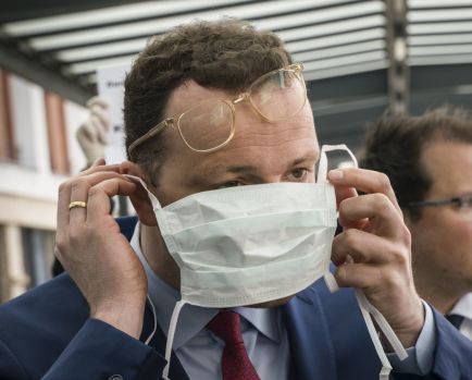 maskenpflicht-gesundheitsminister-jens-spahn-schutzmasken-coronavirus-krise