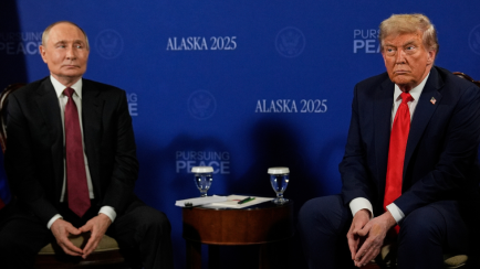 Putin und Trump bei ihrem Treffen auf der Joint Base Elmendorf-Richardson in Alaska