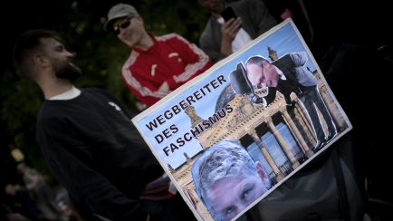 Demo gegen Merz und AfD