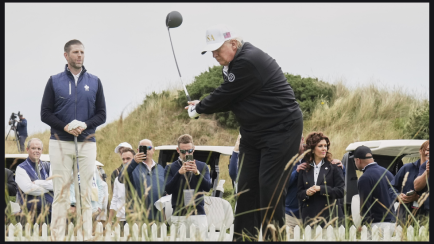 Donald Trump spielt Golf