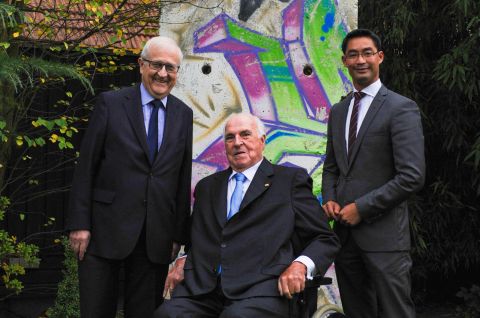 Helmut Kohl mit Rainer Brüderle und Philipp Rösler