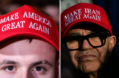 Zwei Personen mit roten Kappen; eine mit "MAKE AMERICA", eine mit "MAKE IRAN" Schriftzug. Foto.