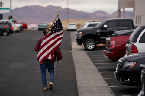 Trump-Unterstützer mit USA-Flagge