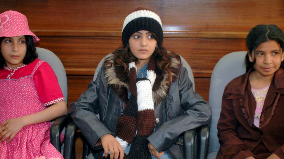 Jemenitische Kinderbräute bei ihrer Scheidungszeremonie