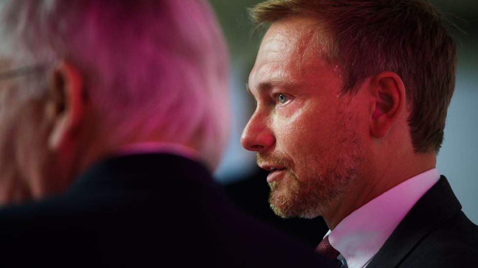 Christian Lindner, Bundesvorsitzender der FDP, kommt zu einem Festakt zum 60. Geburtstag der parteinahen politischen Friedrich-Naumann-Stiftung für die Freiheit