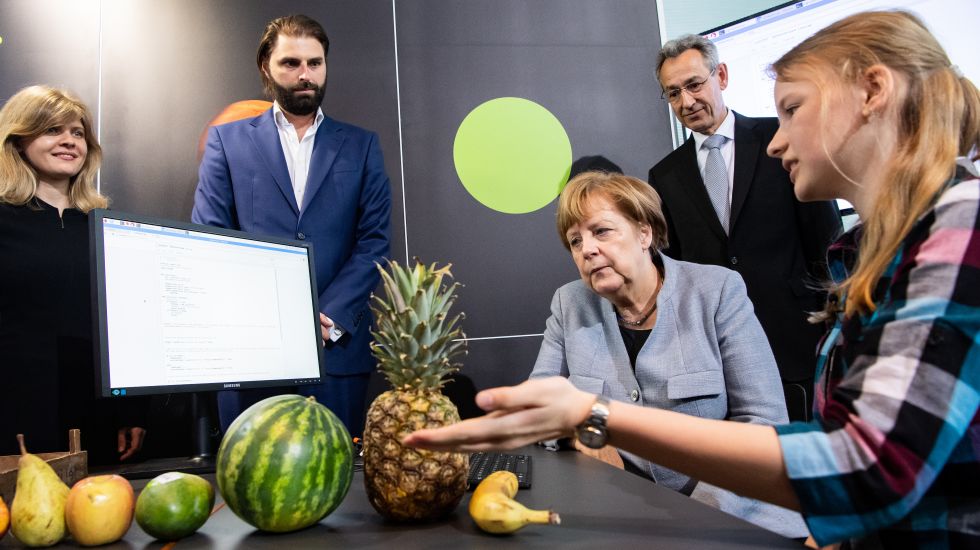 Angela Merkel beim Girls Day 2019