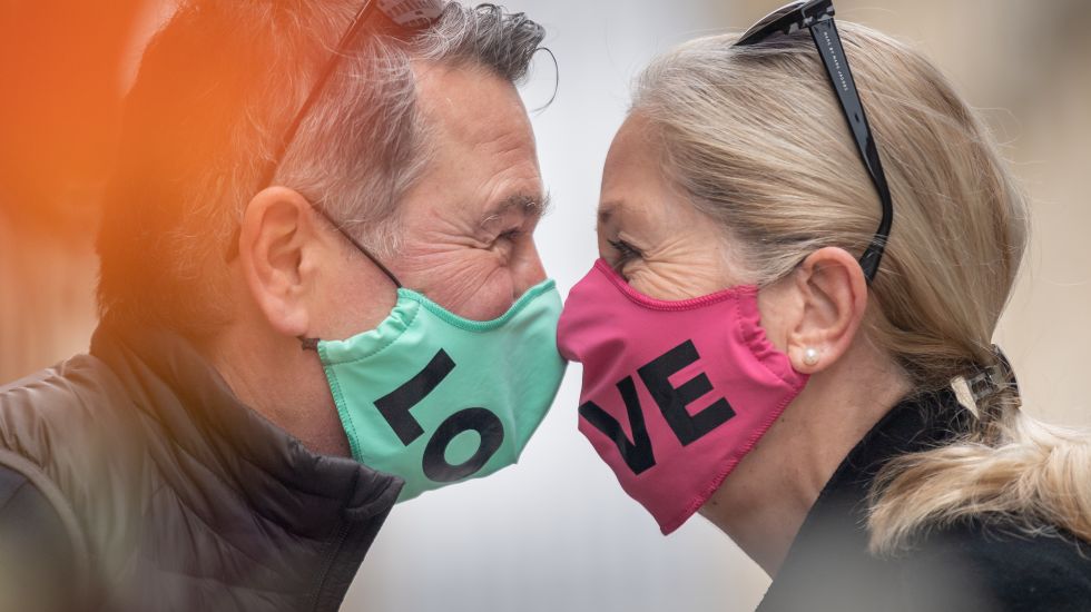 sinnlichkeit-corona-zeiten-wandel-miteinander