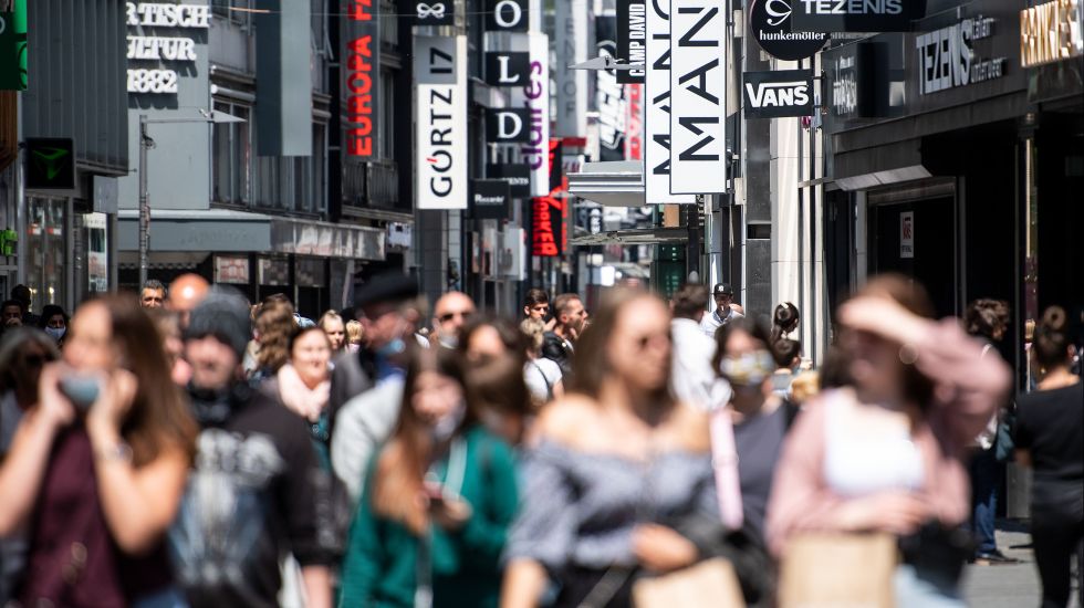 wirtschaftskrise-inflation-deflation-nachfrage-angebot