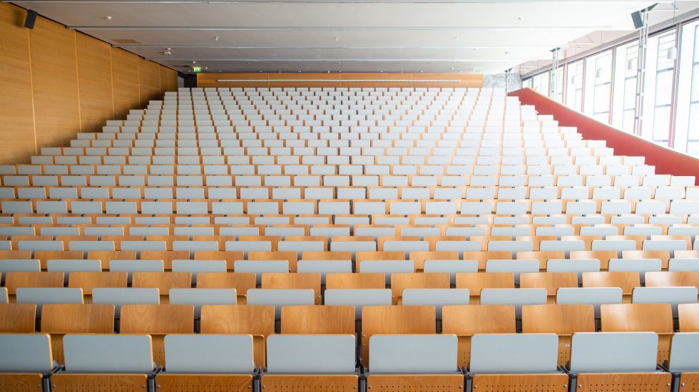 coronakrise-virtuell-studium-online-lernen-digital-uni-bildung-problem-wintersemester