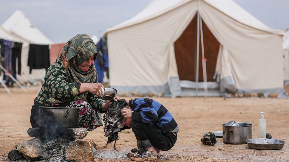 hungerkrise-corona-sanktionen-usa-syrien-hunger-fluchtursache-krieg-krise-not