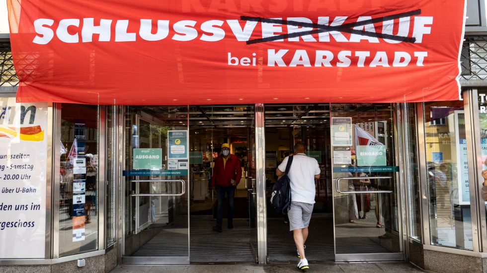 kaufhaus-pleite-karstadt-insolvenz-schliessungen-coronakrise-konsum-online-handel-wirtschaftskrise