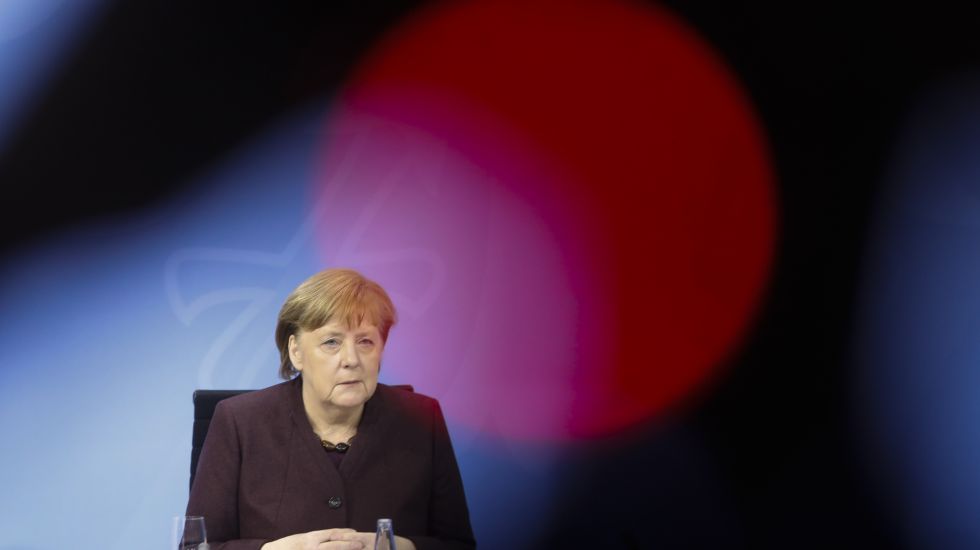 corona-pandemie-mutationen-politik-massnahmen-bevoelkerung-menschheit-loesungen