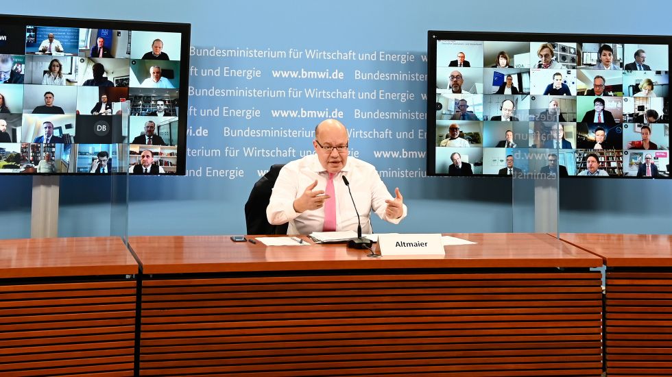 /wirtschaft/gipfel-bundeswirtschaftsminister-wirtschaftsverbaende-corona-gespraeche