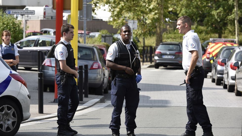 salafismus-frankreich-banlieue-geschichtslehrer-unruhen