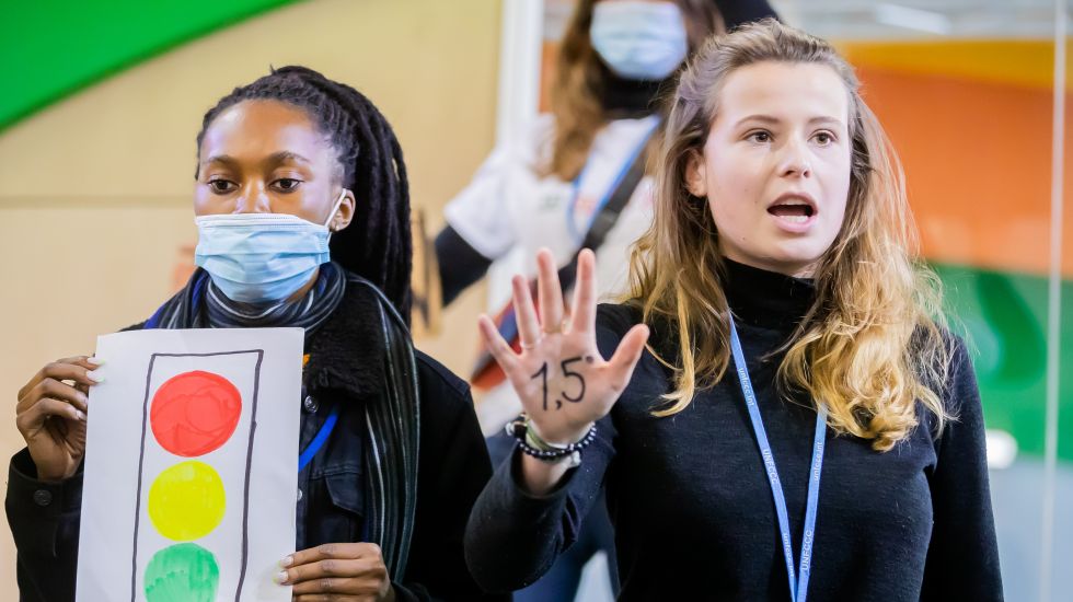 Luisa Neubauer (r.) und „Fridays for Future“