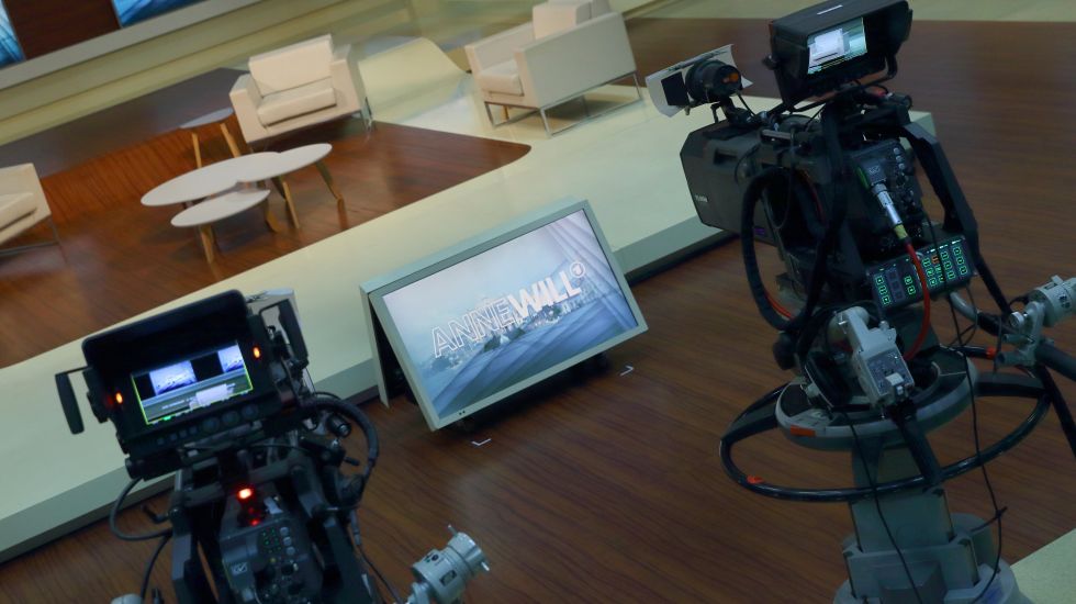 Ende des Jahres ist Schluss: Blick ins Talk-Studio von Anne Will / dpa