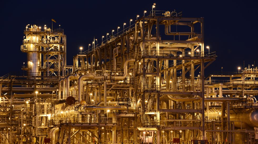 Blick auf die Khurais-Ölanlage des saudischen Staatskonzerns Saudi Aramco