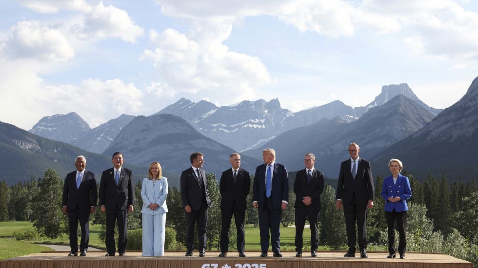 G7