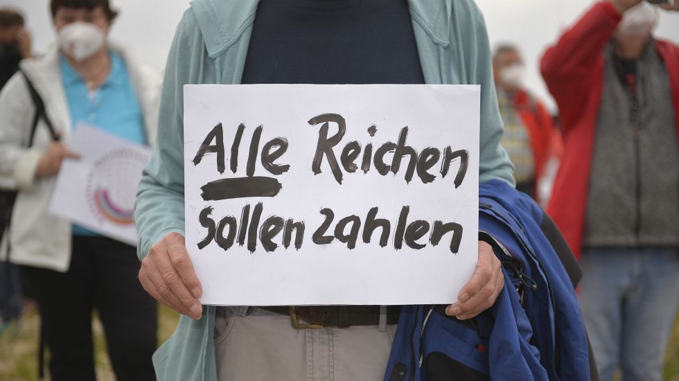 Nullsummenglaube-Was-Donald-Trump-und-Heidi-Reichinnek-gemein-haben