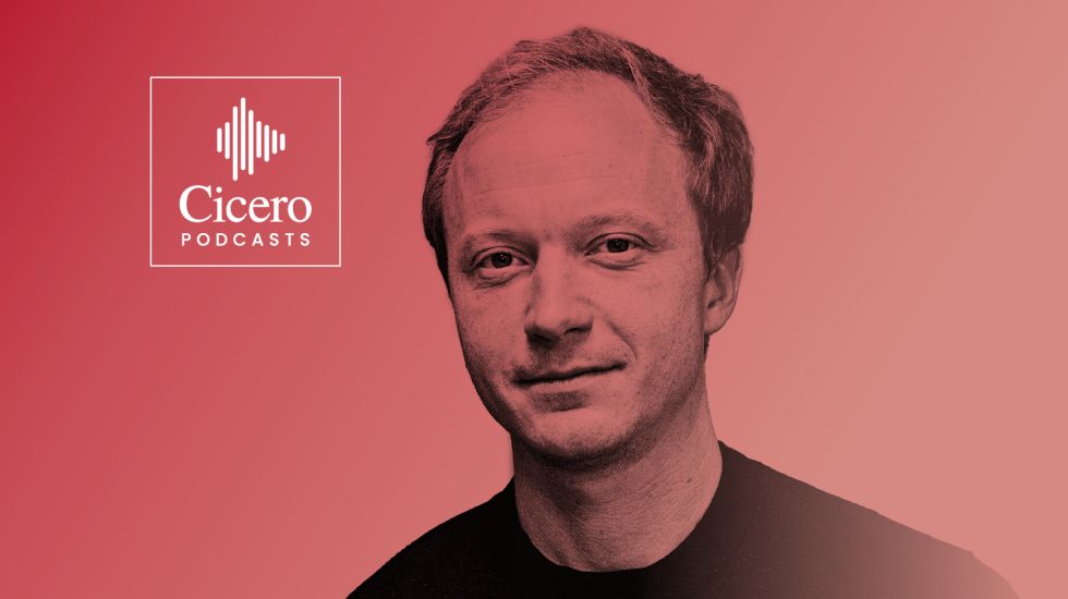 Energie-konom-Lion-Hirth-im-Gespr-ch-mit-Alexander-Marguier-Cicero-Podcast-Politik-Der-Klimazug-f-hrt-in-vielen-Teilen-der-Welt-wieder-r-ckw-rts-