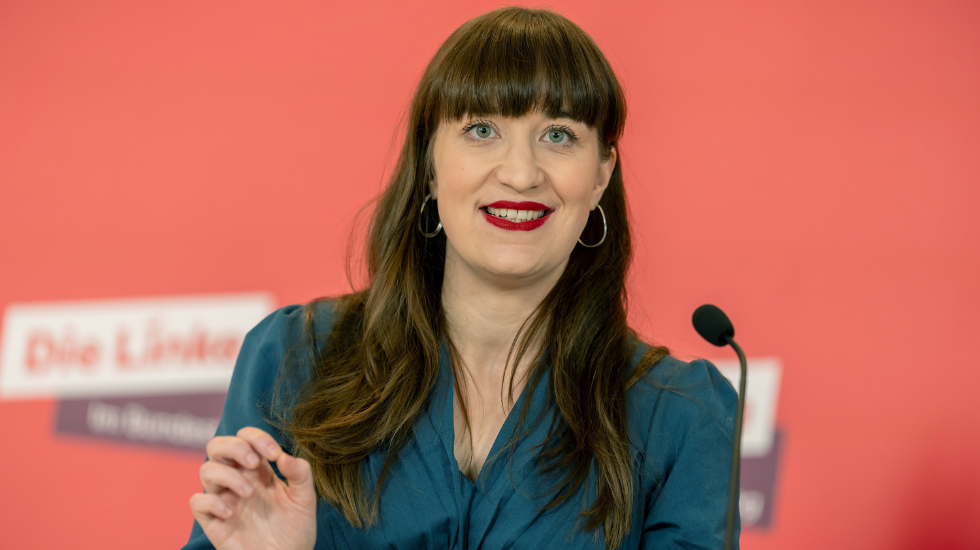 Rentenpaket-Die-Linke-ist-bereit-Merz-und-Schwarz-Rot-zu-retten