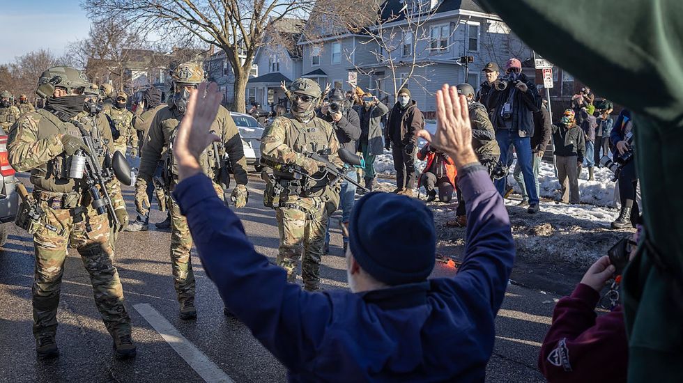 Debatte-um-ICE-Eins-tze-in-den-USA-Warum-sollen-illegale-Einwanderer-unantastbar-sein-